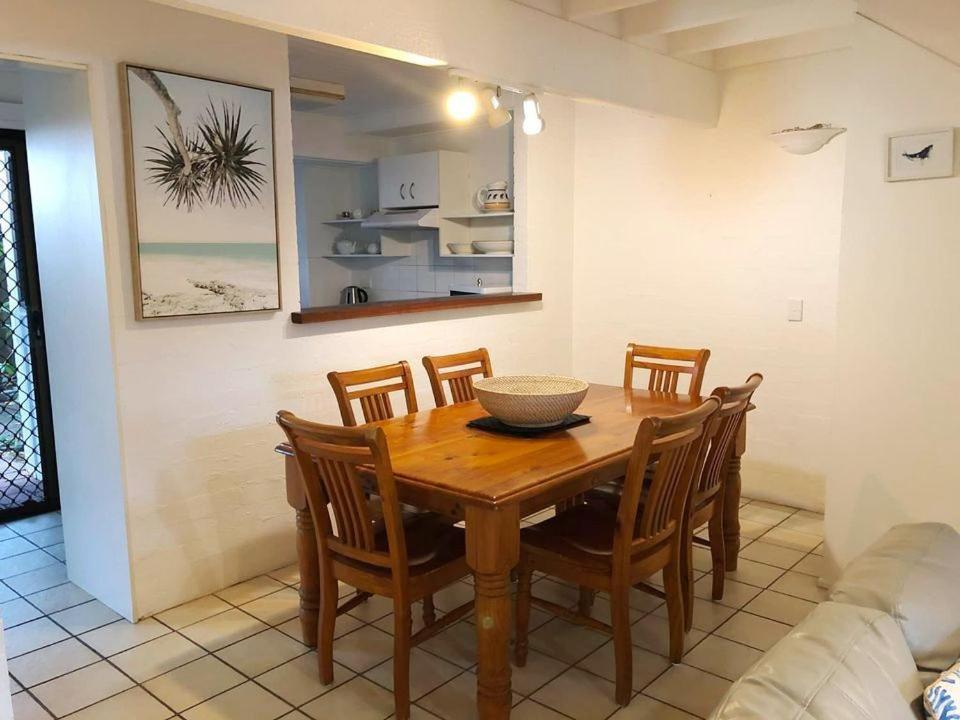 Le Court Villas Noosa Heads Kültér fotó